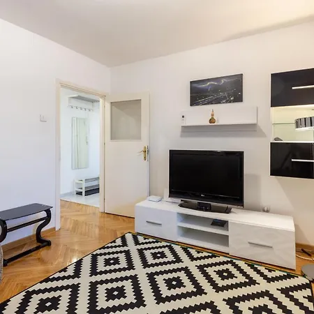 King Marko Apartment *